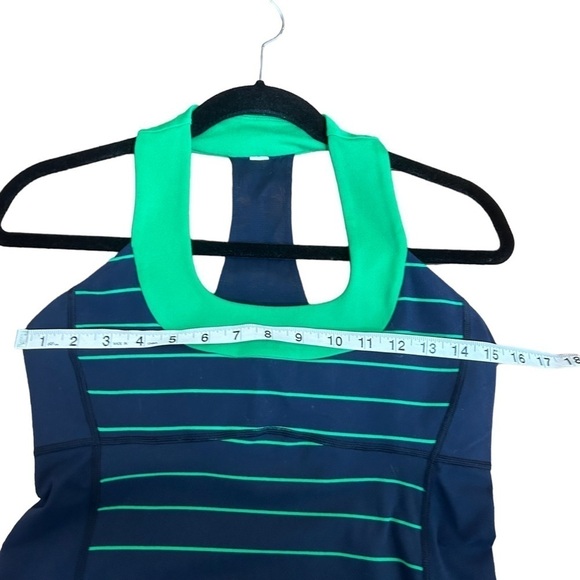 Lululemon Scoop Neck Tank - Picture 9 of 10